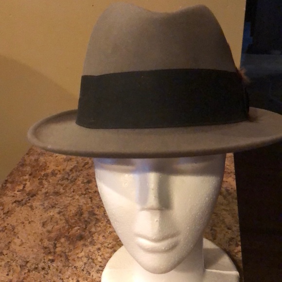 Grey Stetson Hat with Black band and amp feather - Picture 2 of 4
